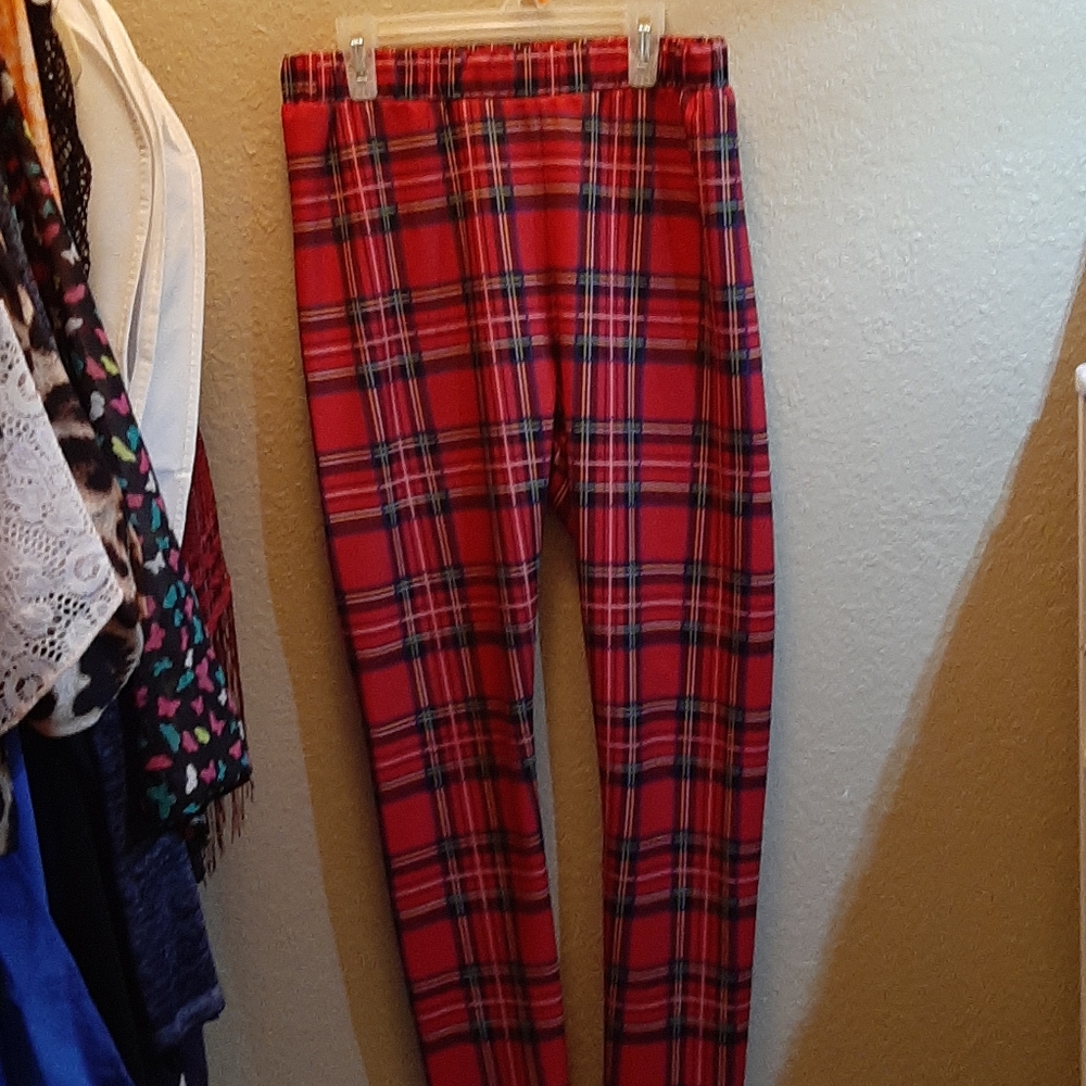 Plaid leggings by Shein size medium